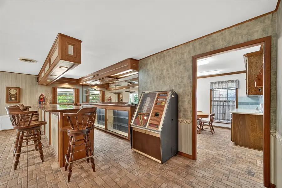 8105 Miller Drive, Hitchcock, TX 77563 - Image #3