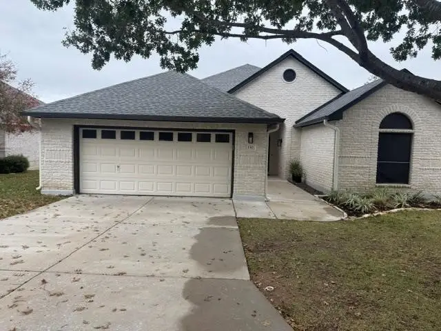 130 W Creekview Drive, Fredericksburg, TX 78624 - #2