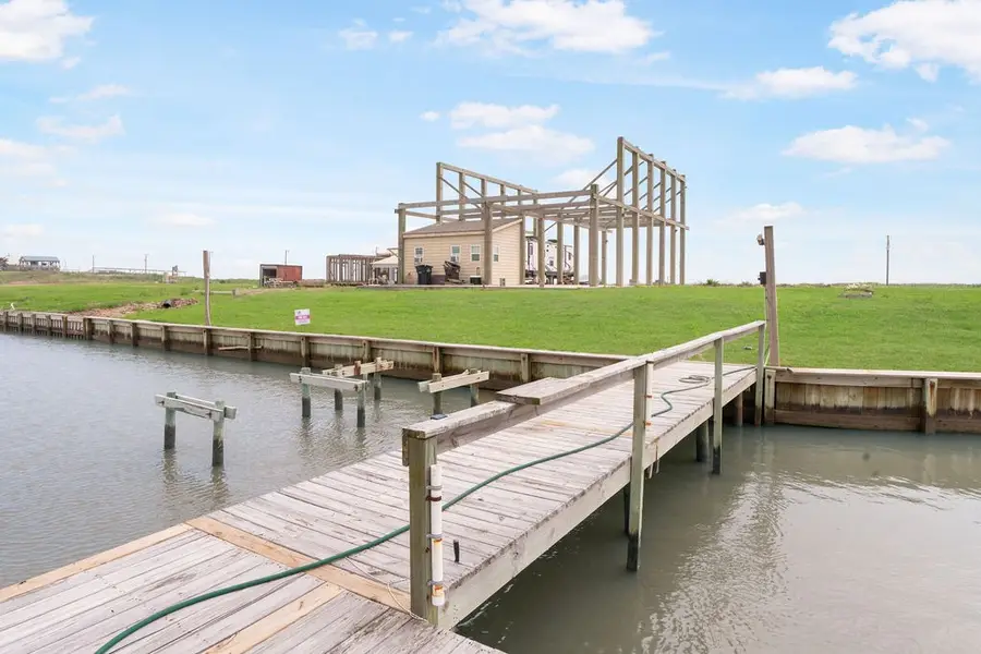 897 Private Road 683, Sargent, TX 77414 - #2