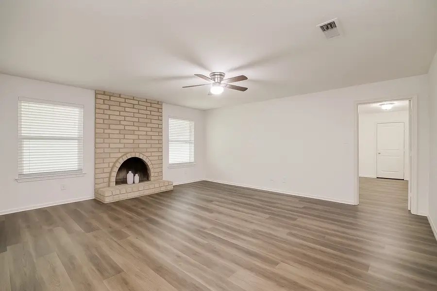 11323 Sageking Drive, Houston, TX 77089 - Image #3