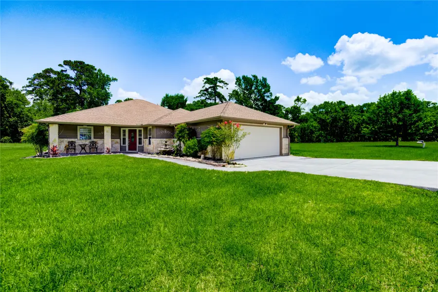 37 Wildwood Lake Drive, Huntsville, TX 77340 - #2