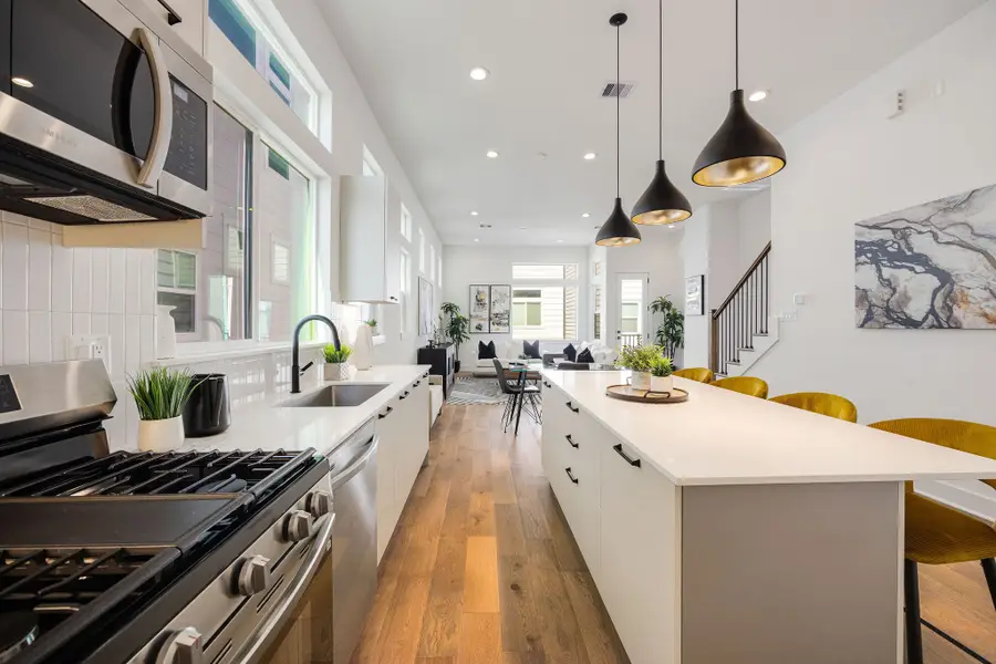 303 Marcella Street #J, Houston, TX 77091 - #3