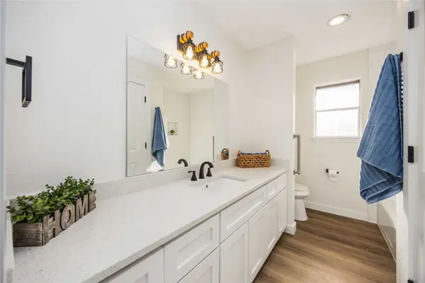 12418 A Bar Drive, Santa Fe, TX 77510