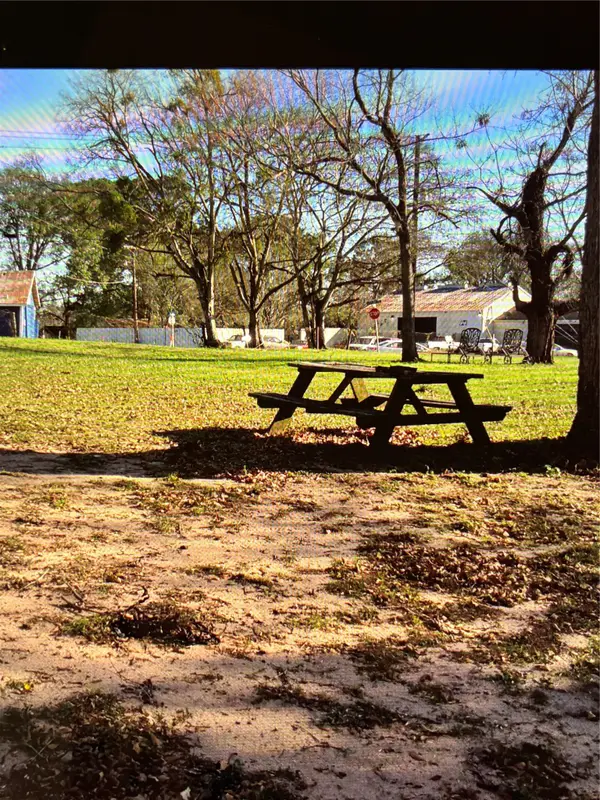 605 Independence Street, Brenham, TX 77833