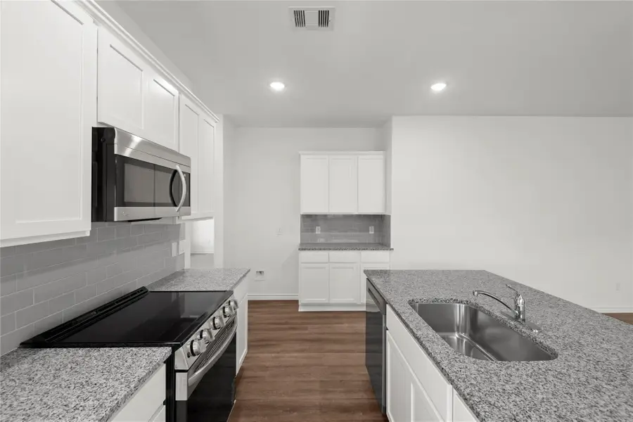 1878 Redwood Lane, Dayton, TX 77535 - #3