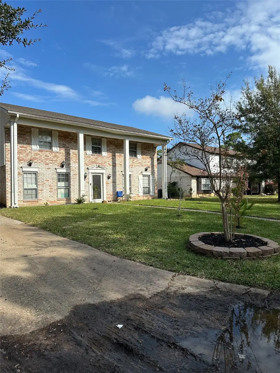 1011 Whitestone Lane, Houston, TX 77073 - Image #2