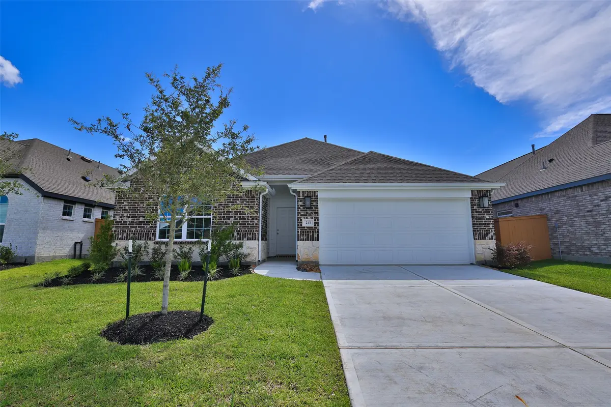213 Cross Gable Lane, Dayton, TX 77535 - #1
