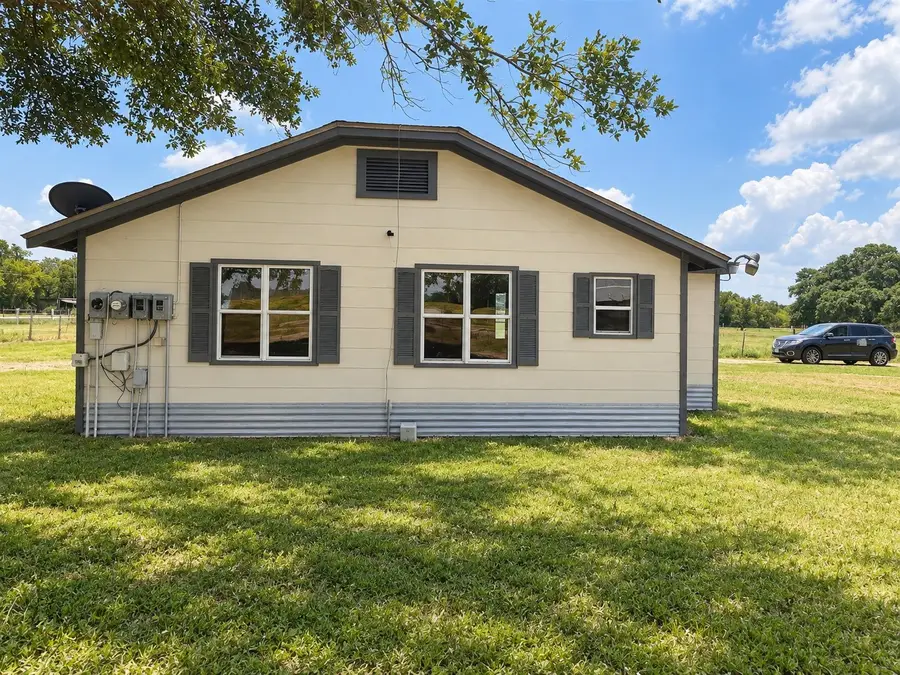2525 State 159, La Grange, TX 78945 - #3