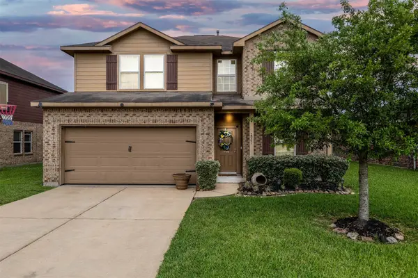 2061 Lepper Street, Alvin, TX 77511