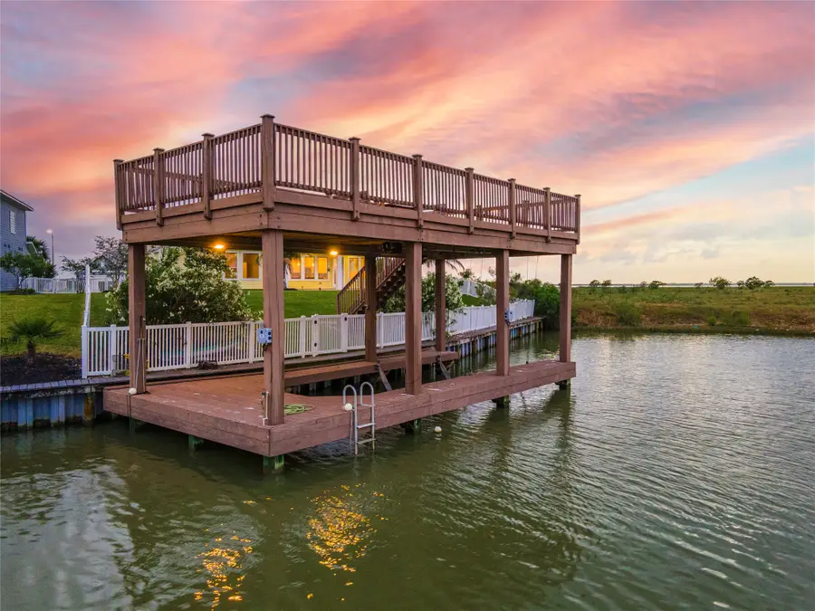 5321 Allen Cay Drives, Texas City, TX 77590 - #3