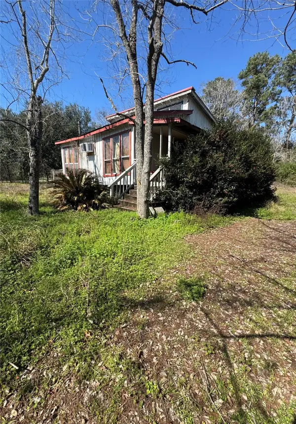 126 E Antelope Drive, Crosby, TX 77532