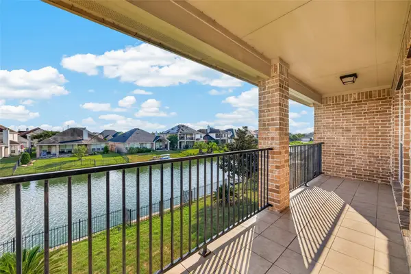 18103 Blues Point Drive, Cypress, TX 77429