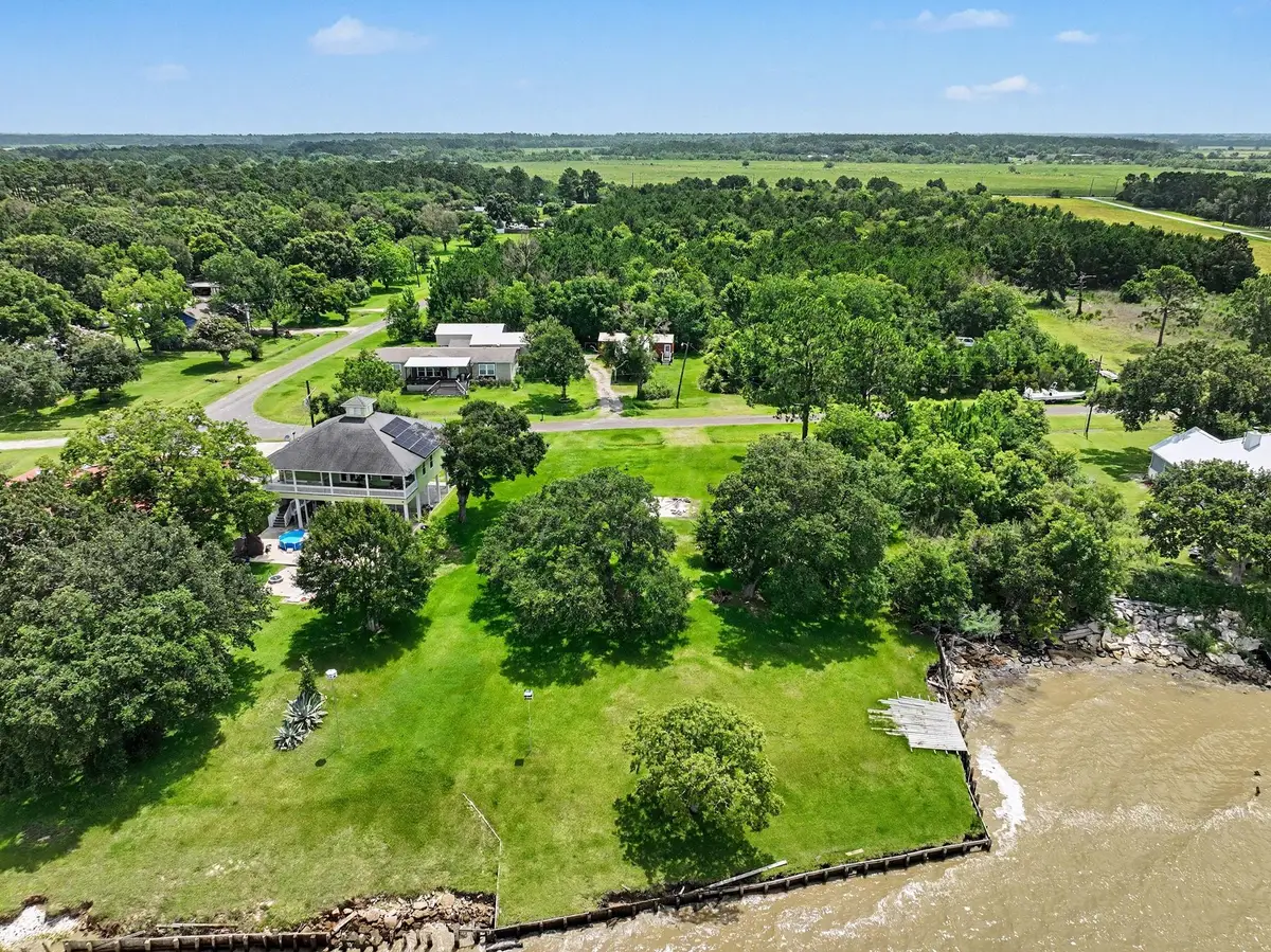 0000 Channelview, Anahuac, TX 77514 - #1