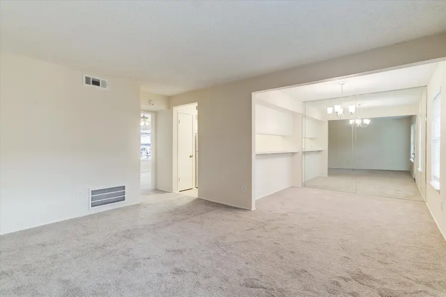 3131 Southwest Freeway #C29, Houston, TX 77098 - Image #3