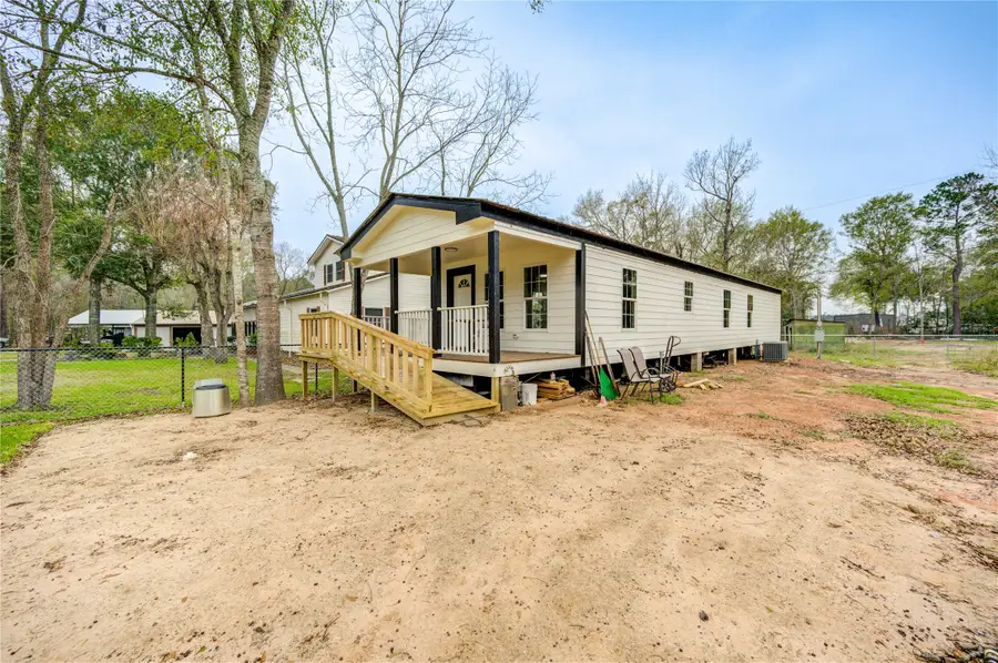 33039 Glenda Drive, Magnolia, TX 77354 - Image #2