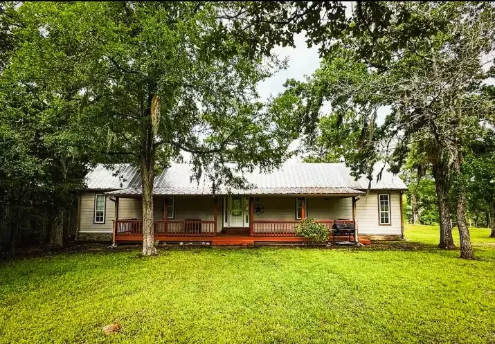 38 Martha Lane, Huntsville, TX 77320 - #1
