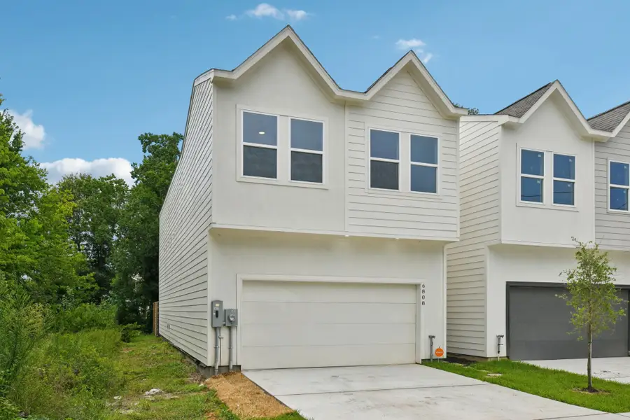 6808 Madrid St, Houston, TX 77021 - Image #2