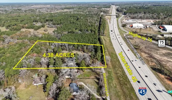 15674 Shatterway Lane, Willis, TX 77318