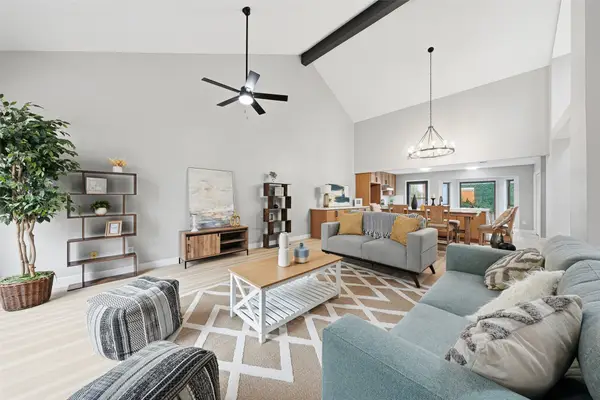 2026 Ashford Hollow Lane, Houston, TX 77077