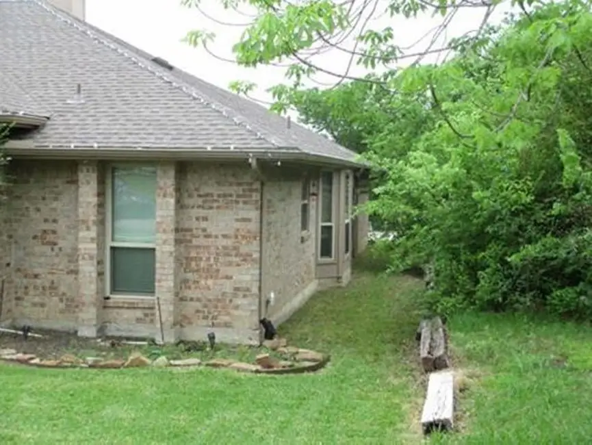 1722 Mayflower Drive, Carrollton, TX 75007 - #3
