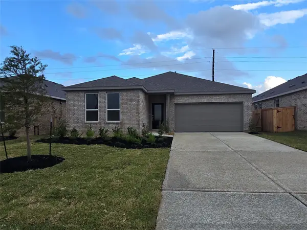 1723 Magnolia Jade Court, Crosby, TX 77532
