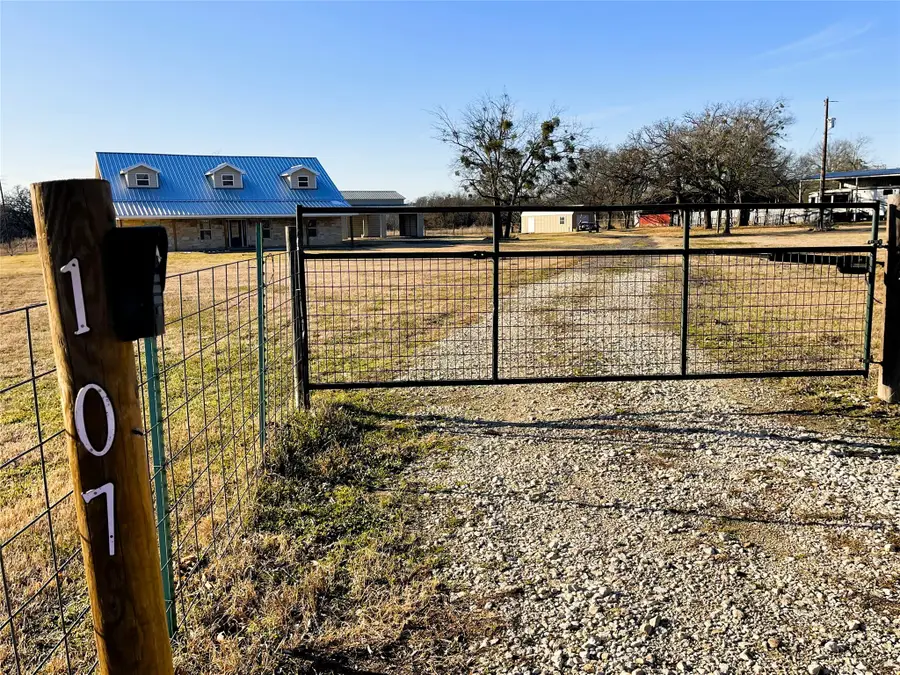 107 S Highway 14, Wortham, TX 76693 - #3