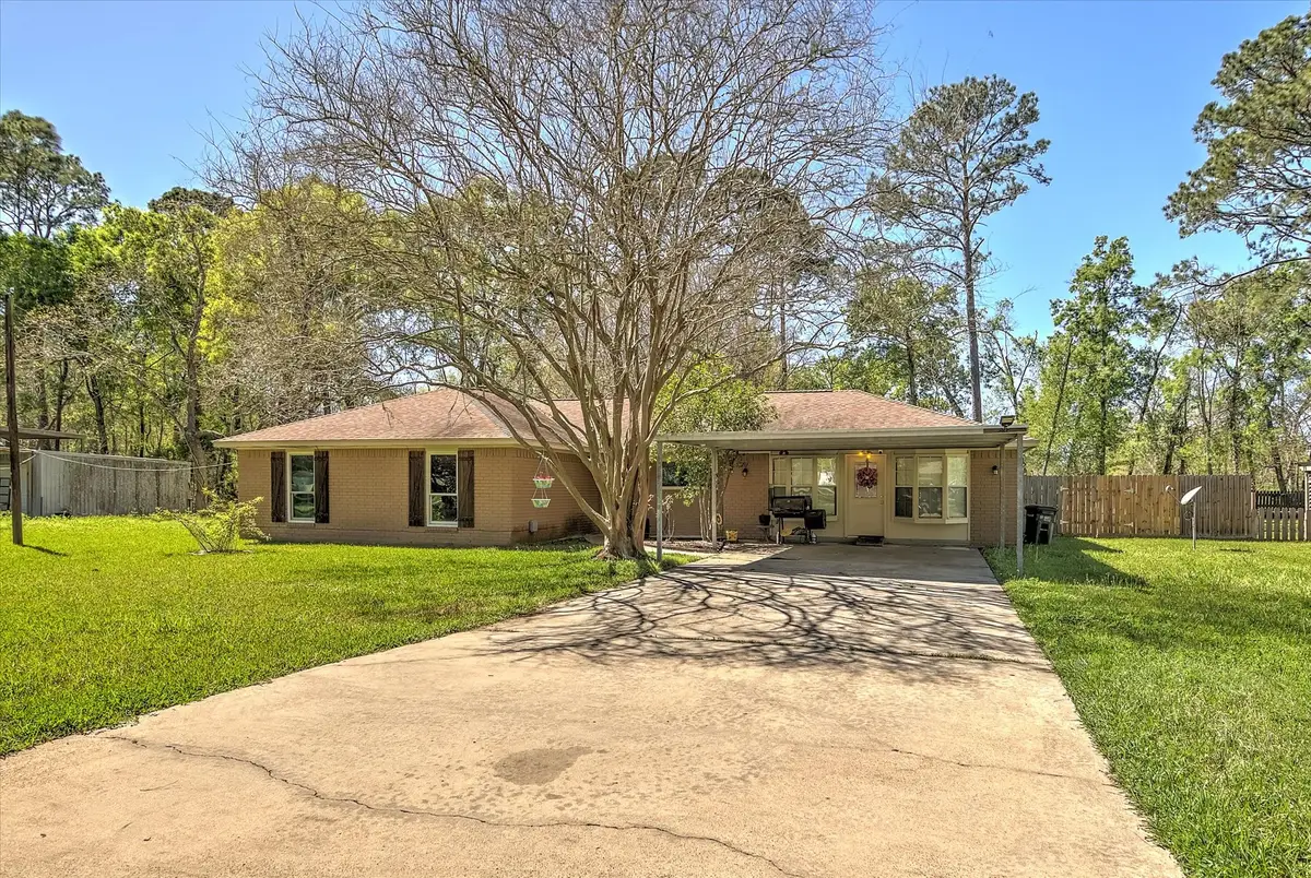 125 County Road 4010, Dayton, TX 77535 - #1