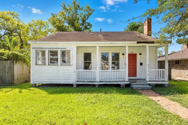 1005 W Orange, Orange, TX 77630