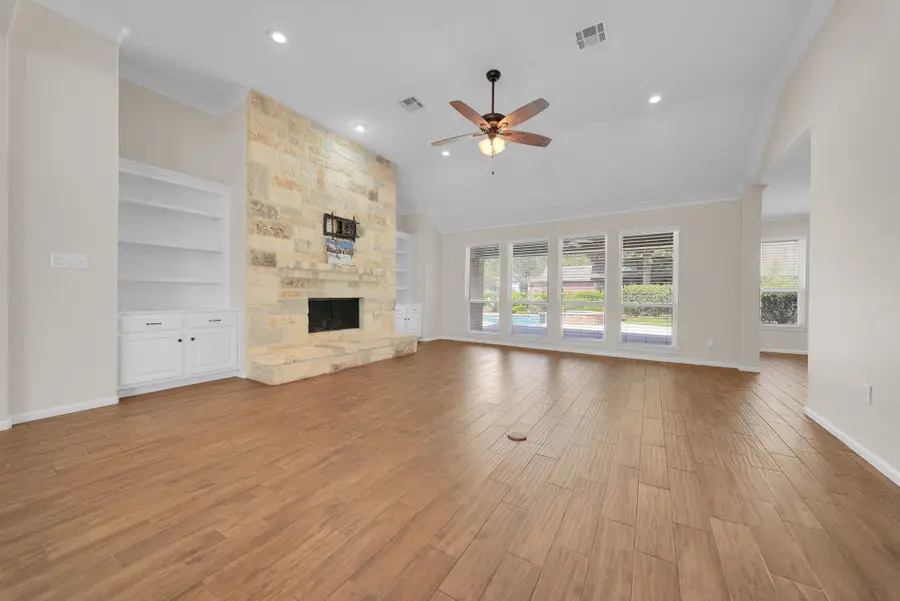 52 La Jolla Circle, Montgomery, TX 77356 - #3