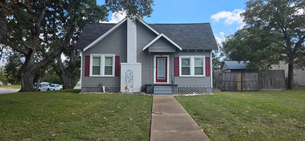 702 14th Street, Hempstead, TX 77445 - #1