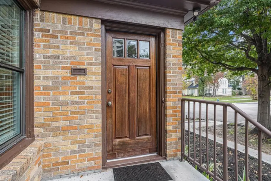 1902 Elmen Street, Houston, TX 77019 - Image #2