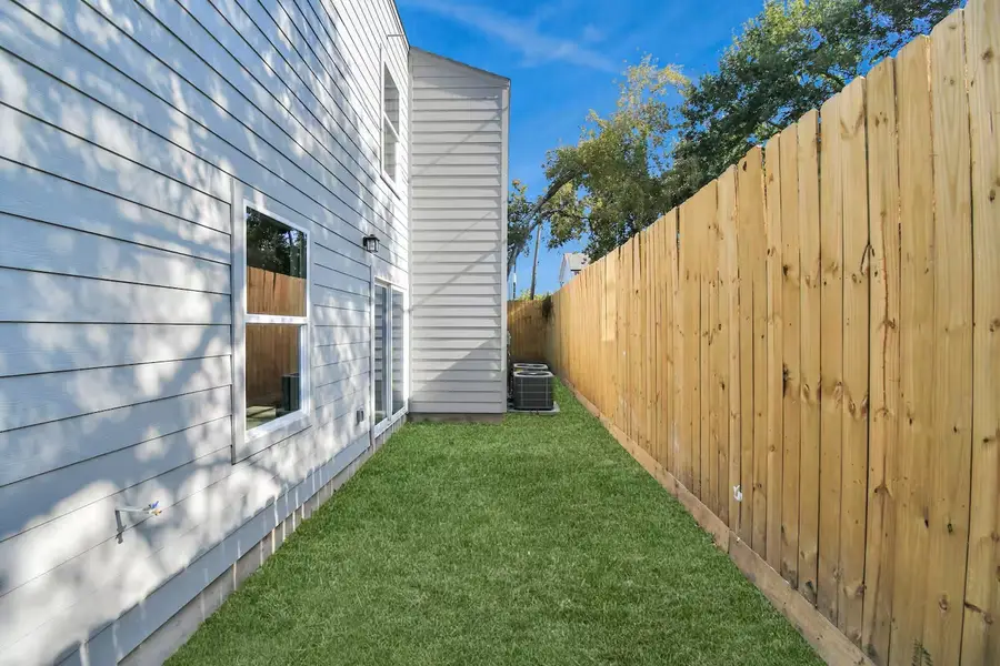 3318 Wichita Street, Houston, TX 77004 - #2