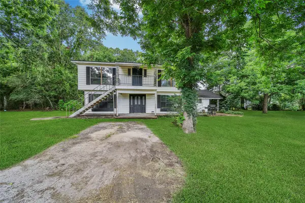 1206 N Cleveland Street, Dayton, TX 77535