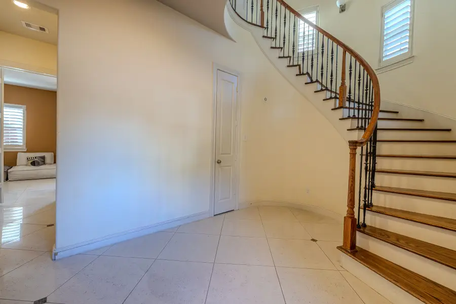 10929 Upland Park, Houston, TX 77043 - Image #2