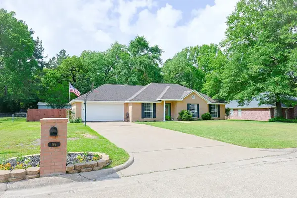 197 Hunters Glen Drive, Hudson, TX 75904