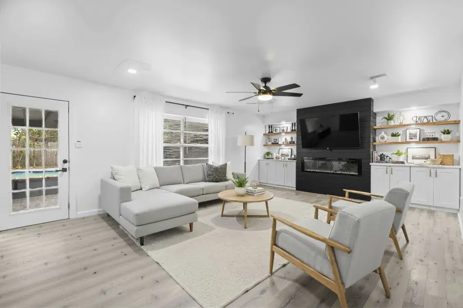 5206 Lodge Creek Dr Drive, Houston, TX 77066 - Image #3