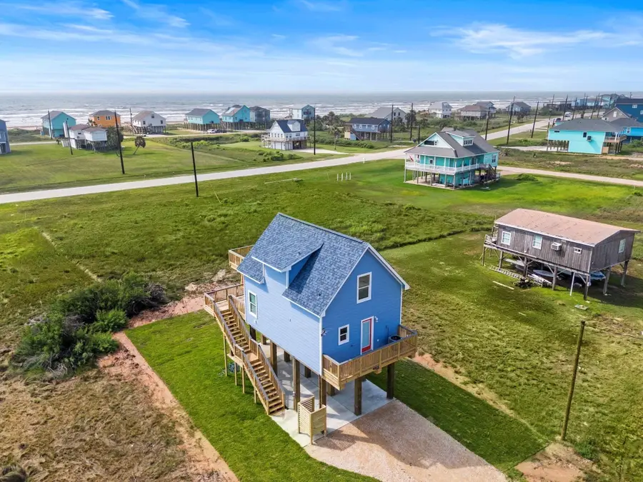 4822 Palm Street, Surfside Beach, TX 77541 - Image #2