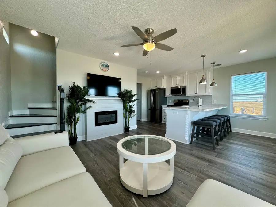 4822 Palm Street, Surfside Beach, TX 77541 - Image #3