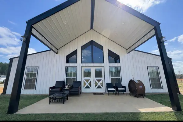 6932 State Highway 103 E, Bronson, TX 75930