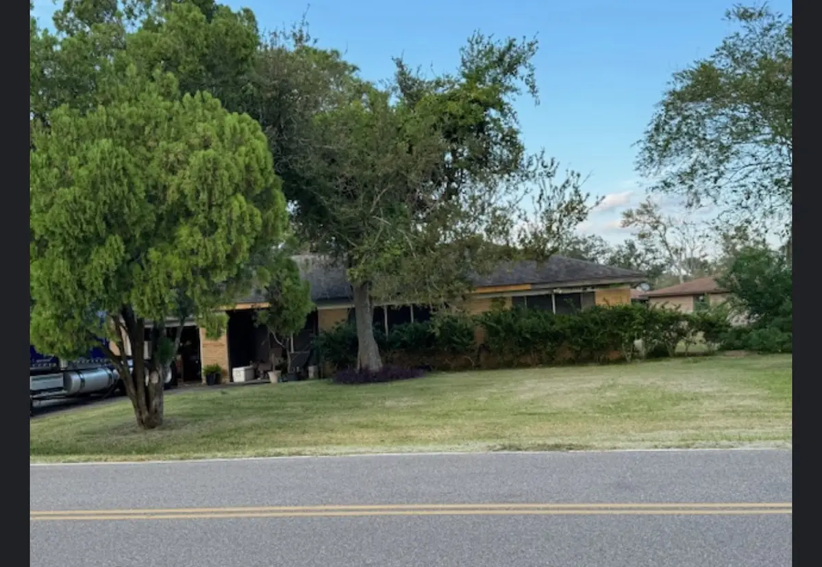 308 Edgewater Street, Richwood, TX 77531 - Image #1