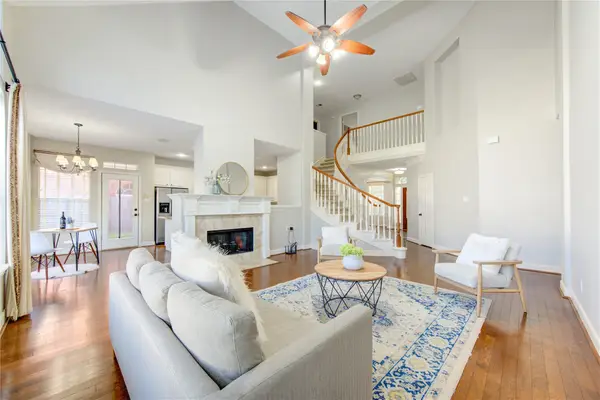 6326 Wagner Way, Sugar Land, TX 77479