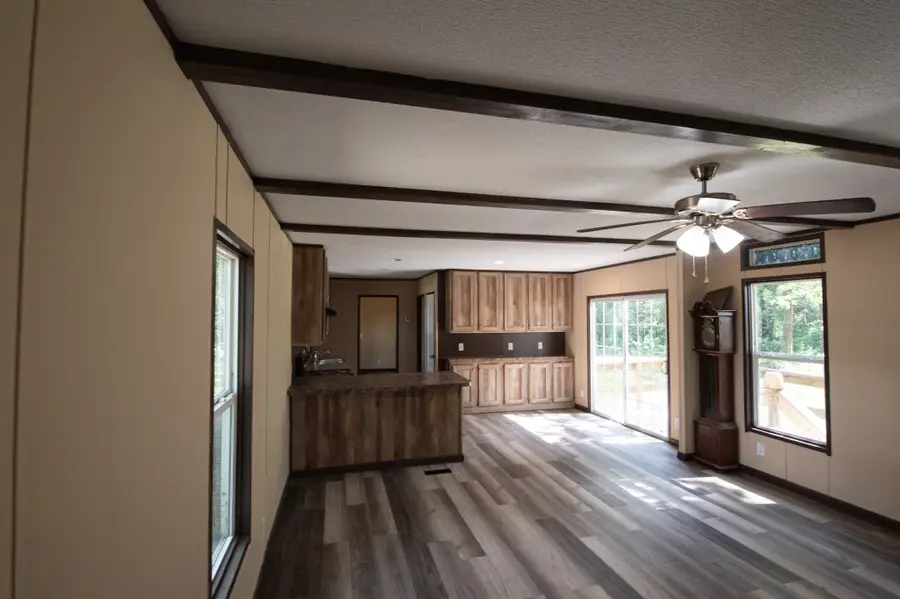 869 Yaupon Drive, Caldwell, TX 77836 - Image #3