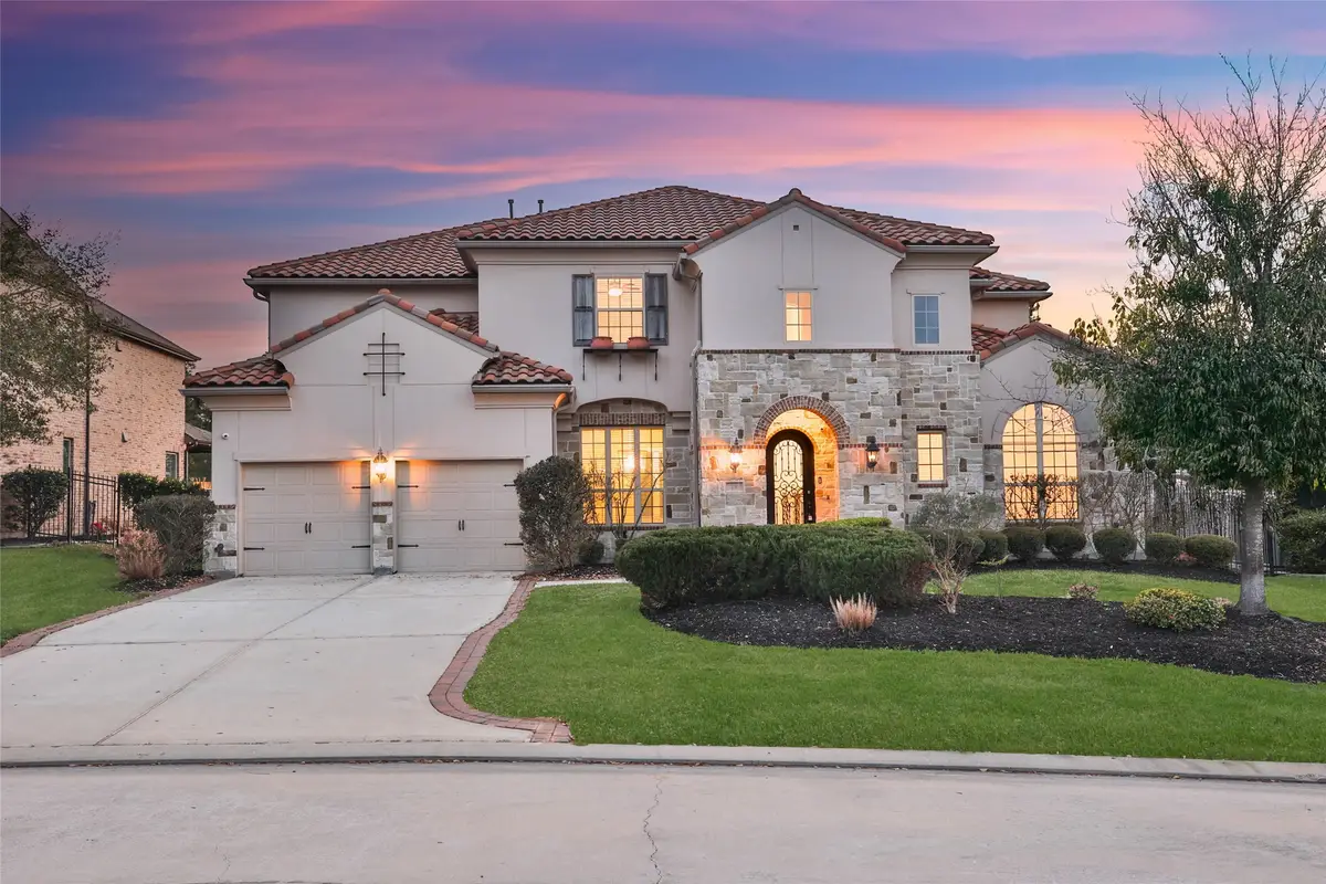 19 Brittany Rose Place, The Woodlands, TX 77375 - #1