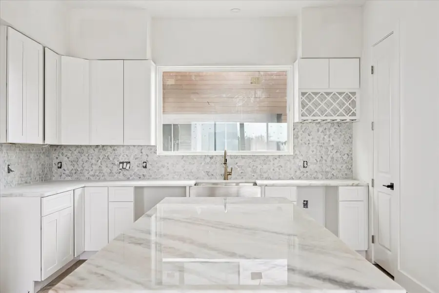 1034 W 17th Street #A, Houston, TX 77008 - #2