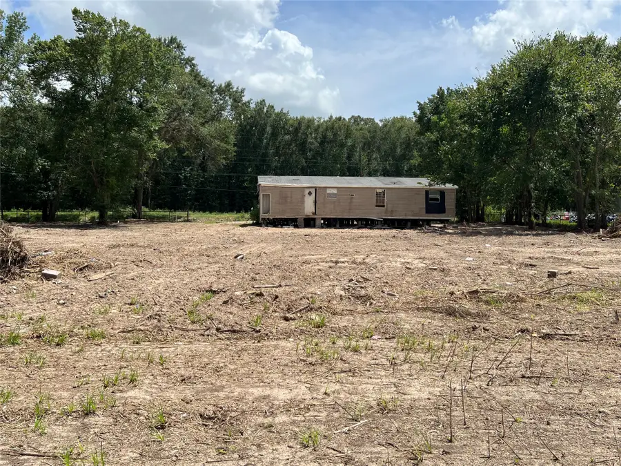 825 N Martin Luther King Drive N, Ames, TX 77575 - #2