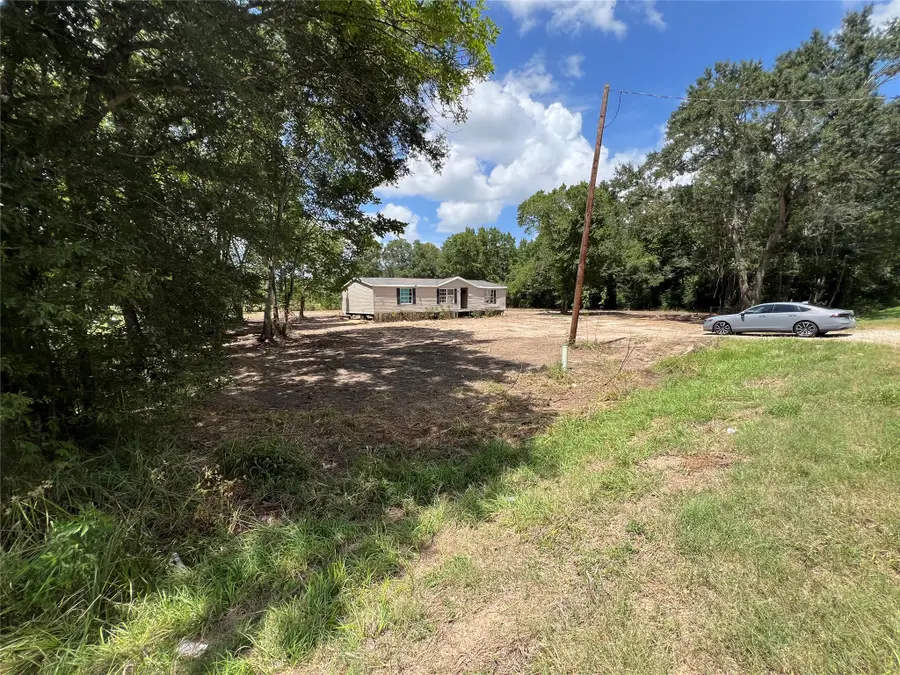 825 N Martin Luther King Drive N, Ames, TX 77575 - #3