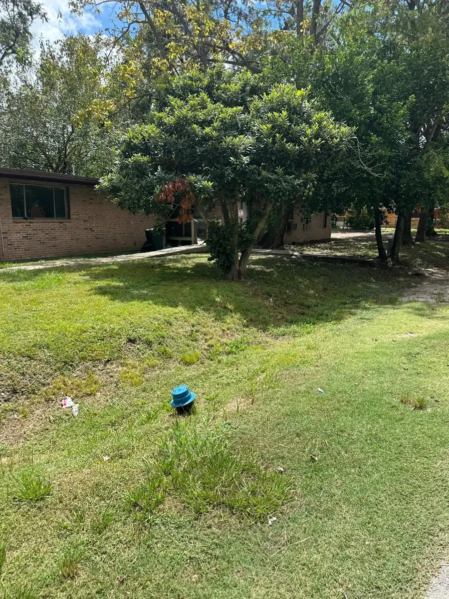 911 Fortune Street, Houston, TX 77088 - Image #2