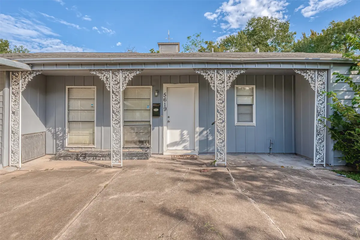5619 Willow Glen Drive, Houston, TX 77033 - #1