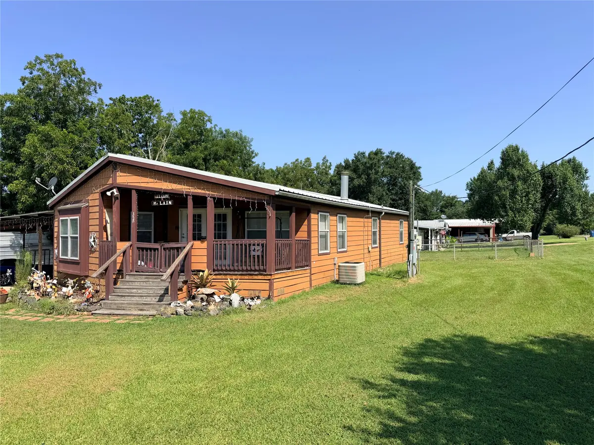 357 Blain Street, Buffalo, TX 75831 - #1