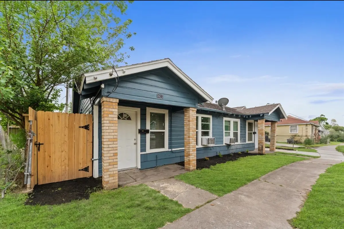 3922 Farmer Street, Houston, TX 77020 - Image #1